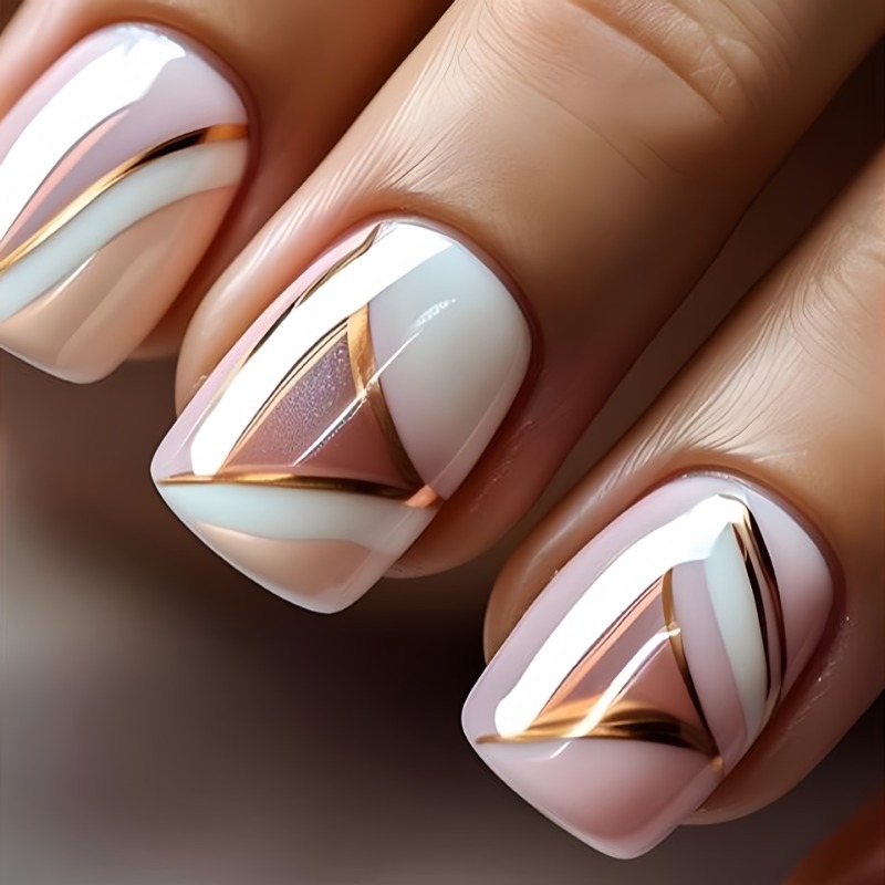 Nail Art Press On - แฟชั่นทรงสี่เหลี่ยมจัตุรัสสั้นน่ารักน่ารักสวมใส่ได้24ชิ้น/เซ็ตเล็บปลอมพร้อมออกแบบกดบนเล็บสำหรับเด็กผู้หญิงเล็บปลอมขนาดกลางพร้อมกาว