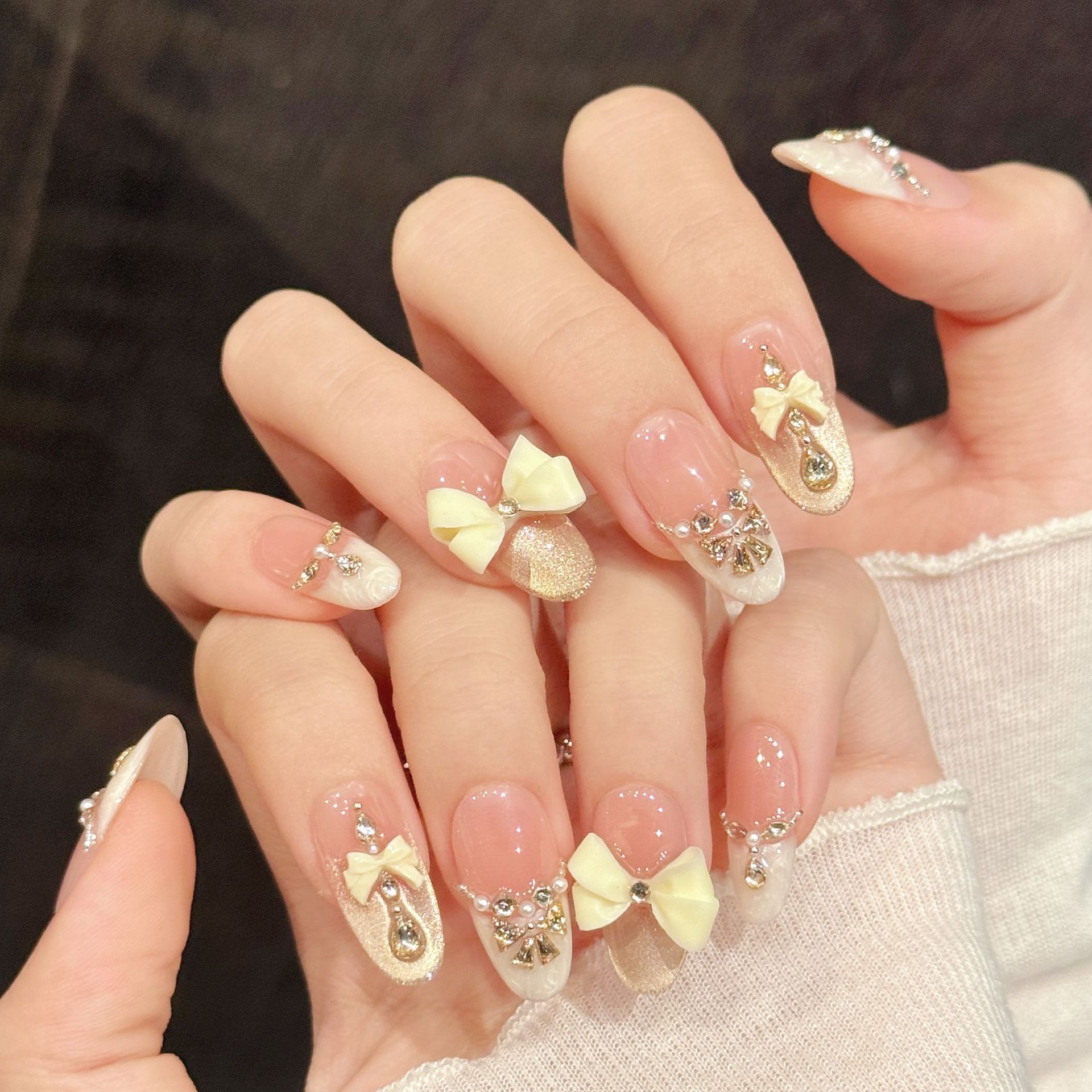 เล็บปลอมทำมือ 10 ชิ้น ลายตาแมว - Nail Art Press On บทวิจารณ์และราคา