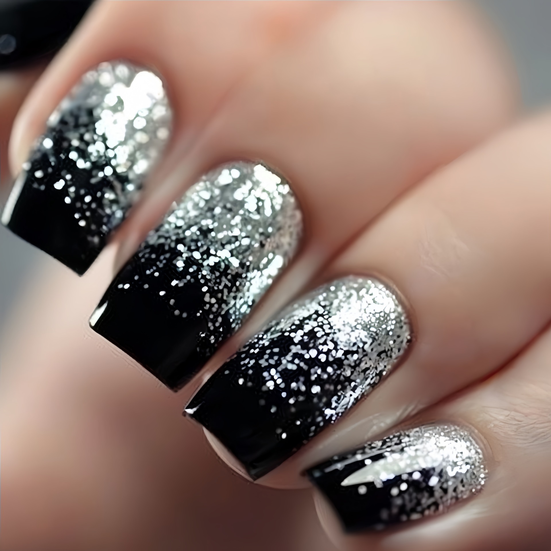เล็บปลอมแบบสั้น-กลาง สีไล่ระดั - Nail Art Press On บทวิจารณ์และราคา